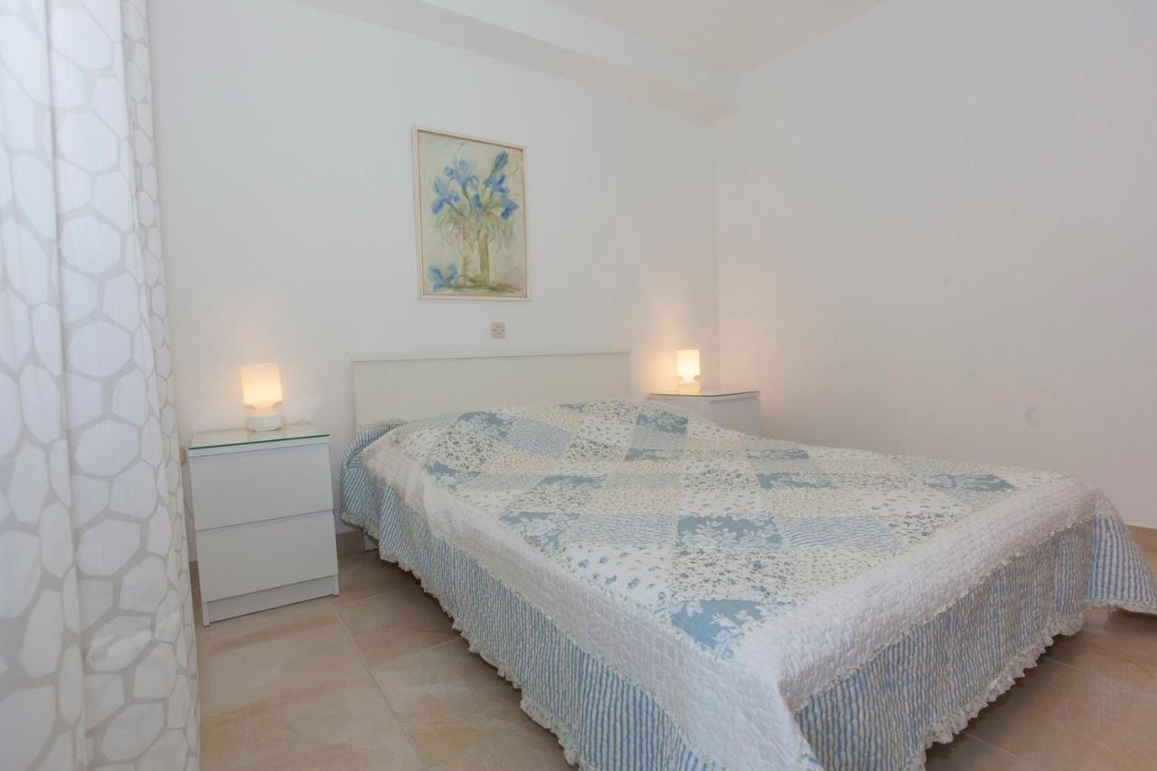 Apartments Lara Podgora Εξωτερικό φωτογραφία