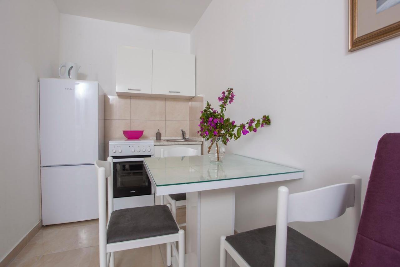 Apartments Lara Podgora Εξωτερικό φωτογραφία