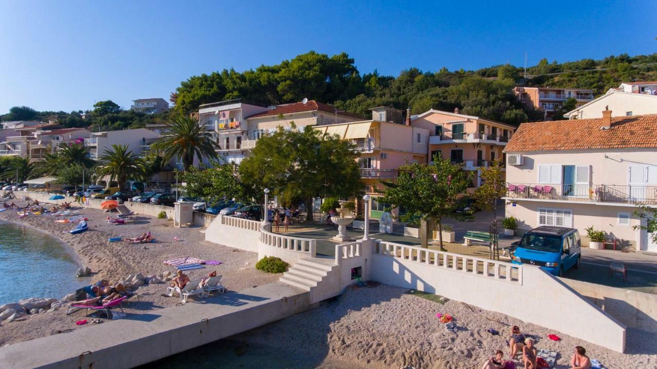Apartments Lara Podgora Εξωτερικό φωτογραφία