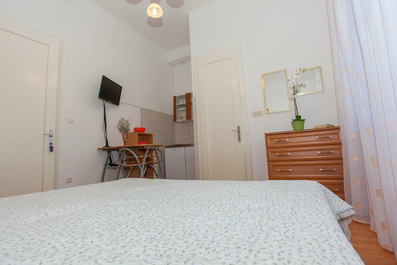 Apartments Lara Podgora Εξωτερικό φωτογραφία