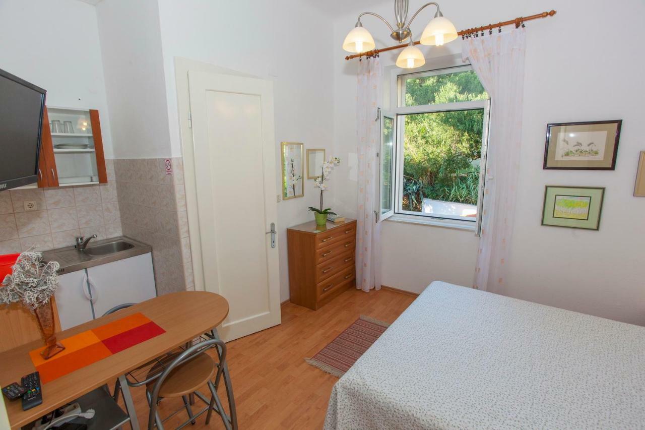 Apartments Lara Podgora Εξωτερικό φωτογραφία