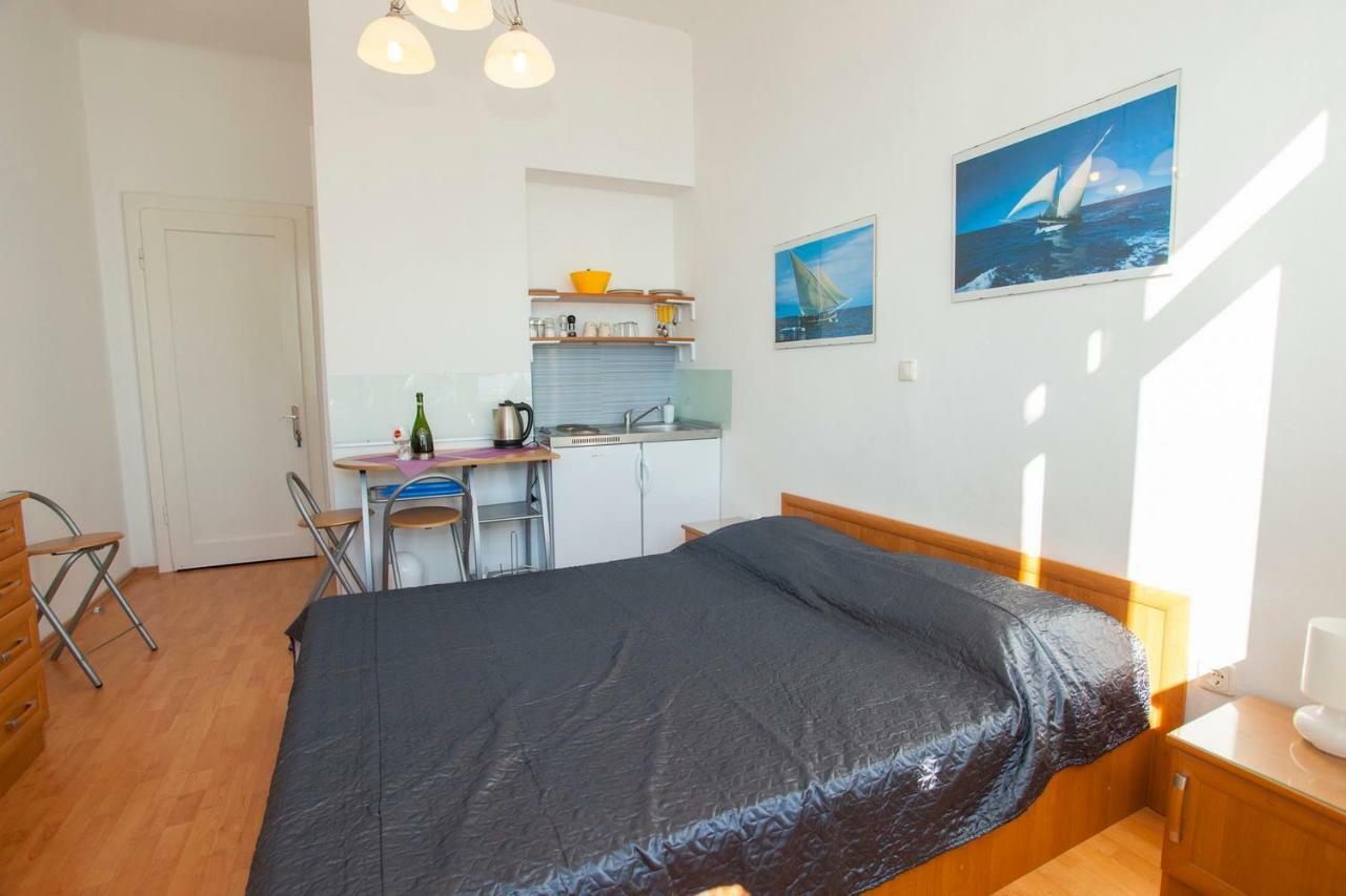 Apartments Lara Podgora Εξωτερικό φωτογραφία